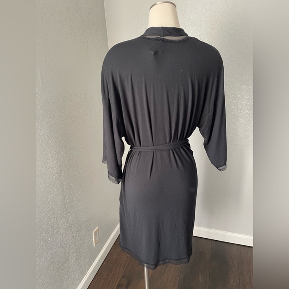 Victoria's Secret Charcoal Black Robe - Picture 5 of 8